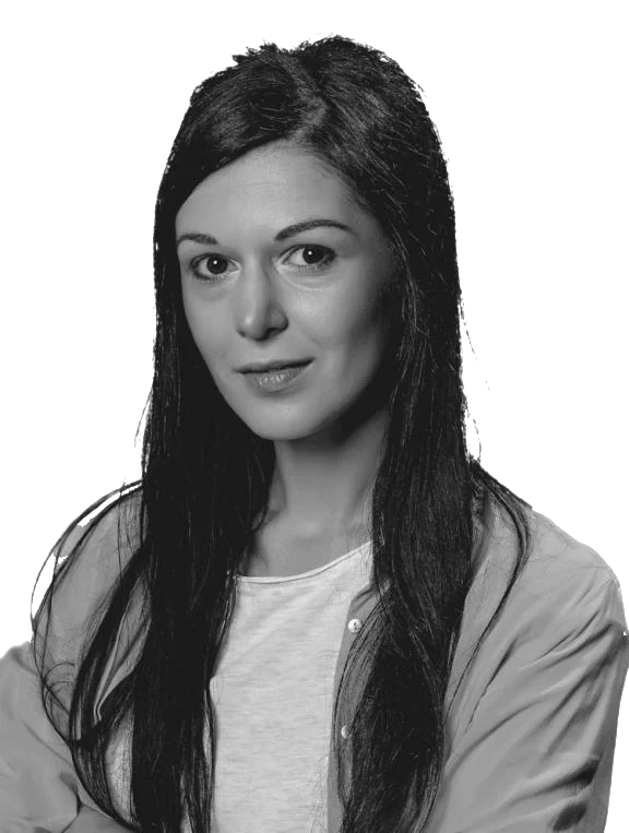 Portret: Mihaela Popa