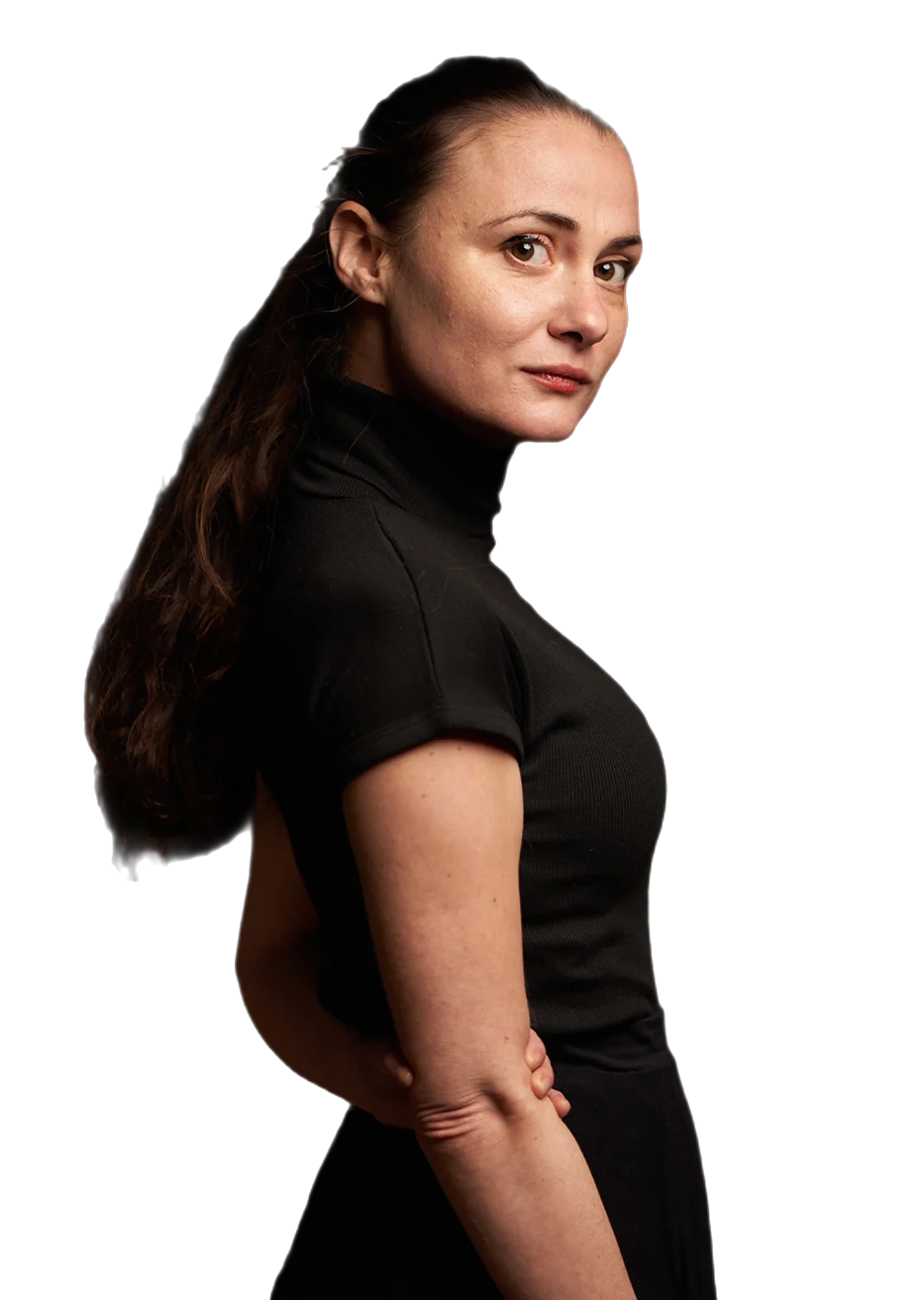 Portret: Mara Căruțașu