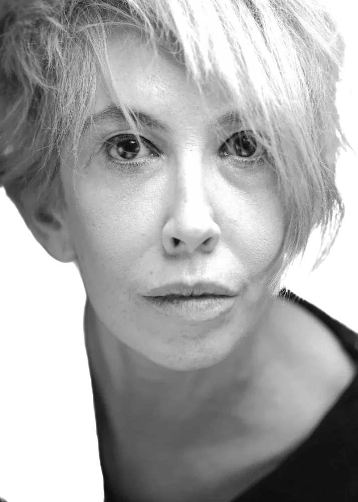 Portret: Iulia Lazăr