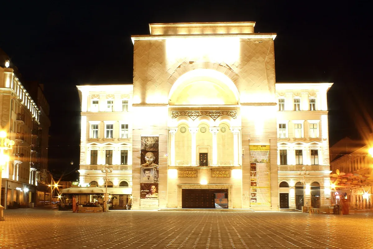 Clădirea Teatrul Maghiar de Stat „Csiky Gergely”