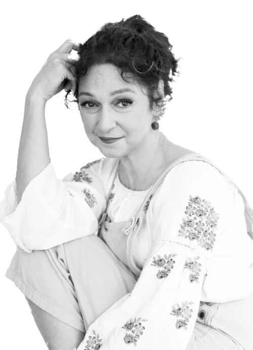 Portret: Crenguța Hariton