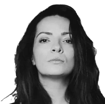 Portret: Anca Dinicu