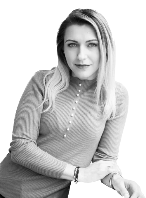 Portret: Raluca Jugănaru