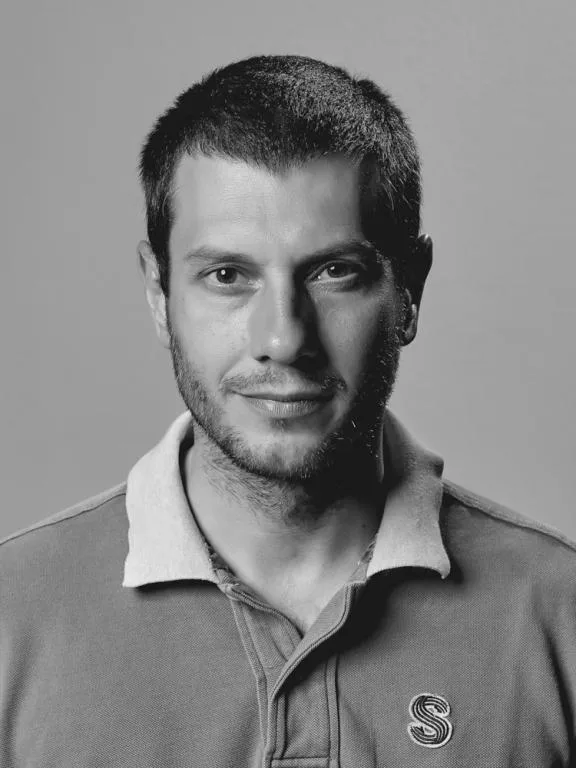 Portret: Cristian Popa