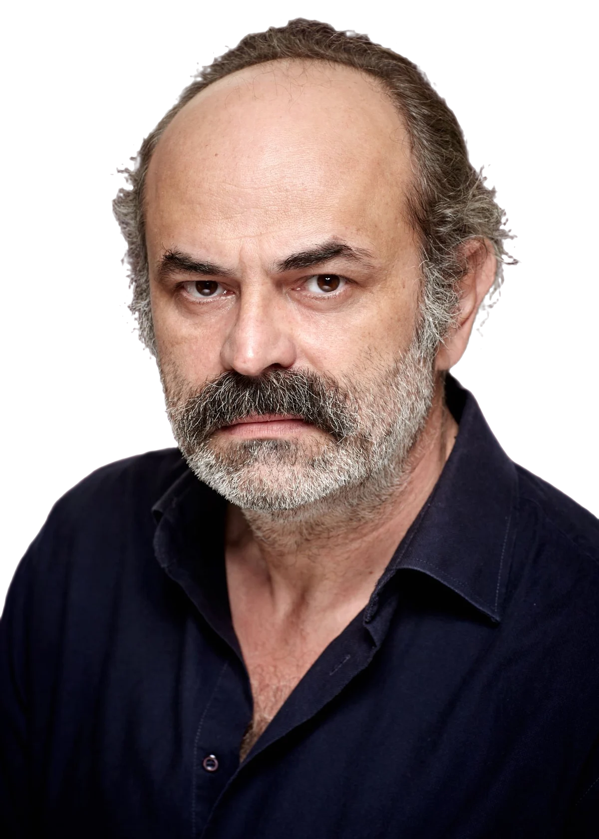 Portret: Călin Chirilă
