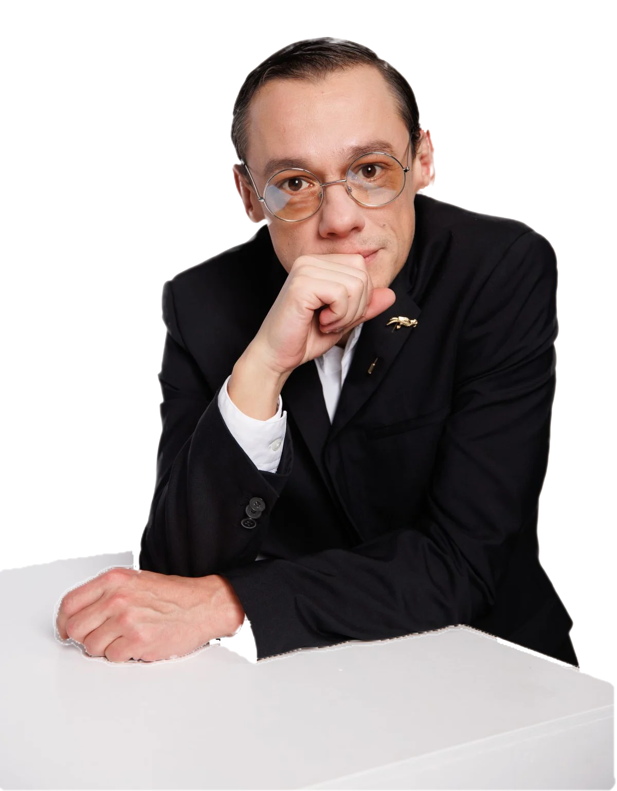 Portret: Vlad Logigan