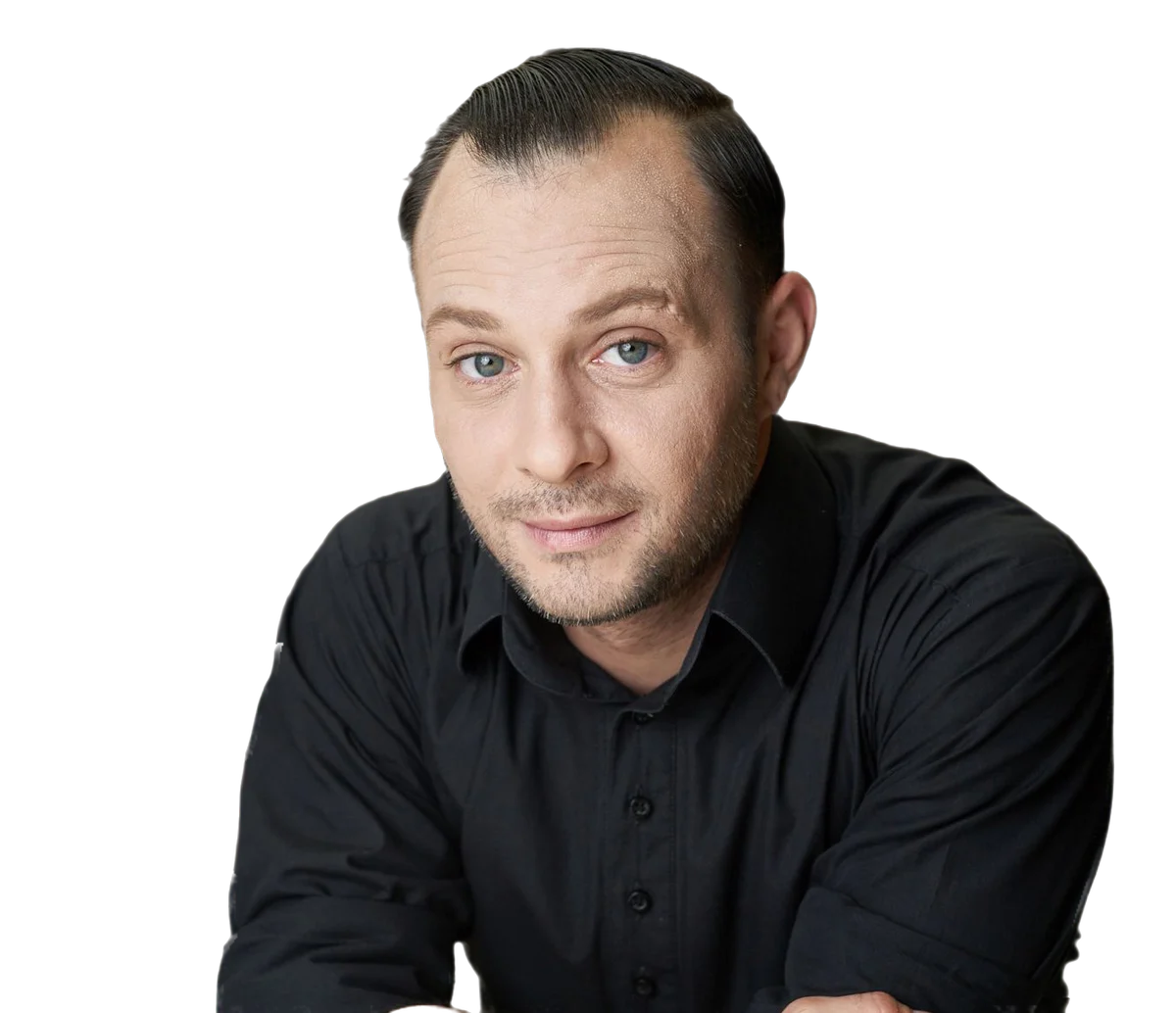 Portret: Adrian Ștefan