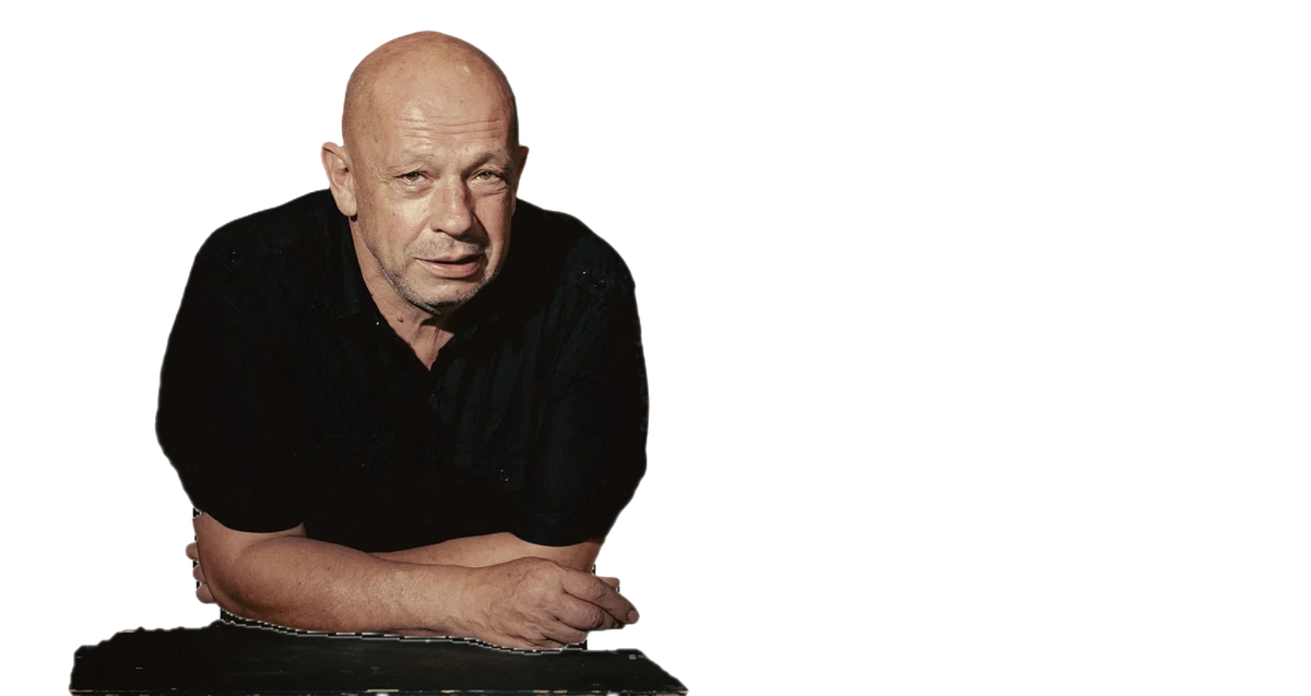 Portret: Szakács László